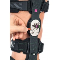 Ортез коленный регулируемый жёсткий M.4 X-lock
